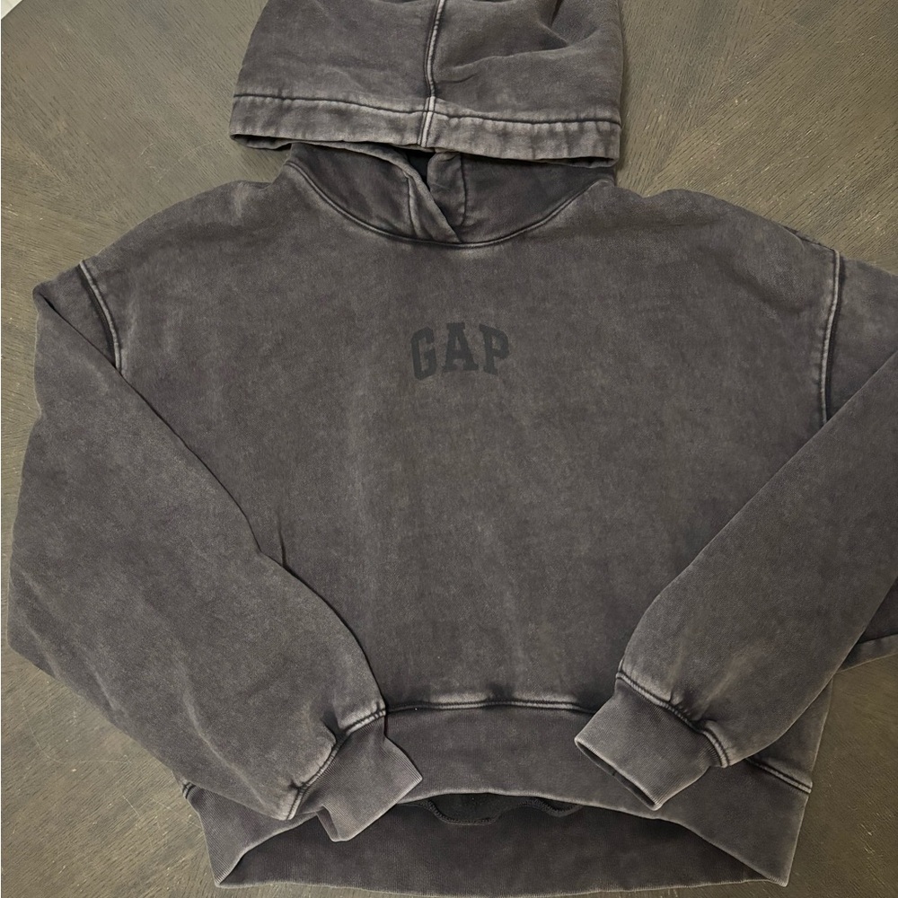 Gap cropped hoodie